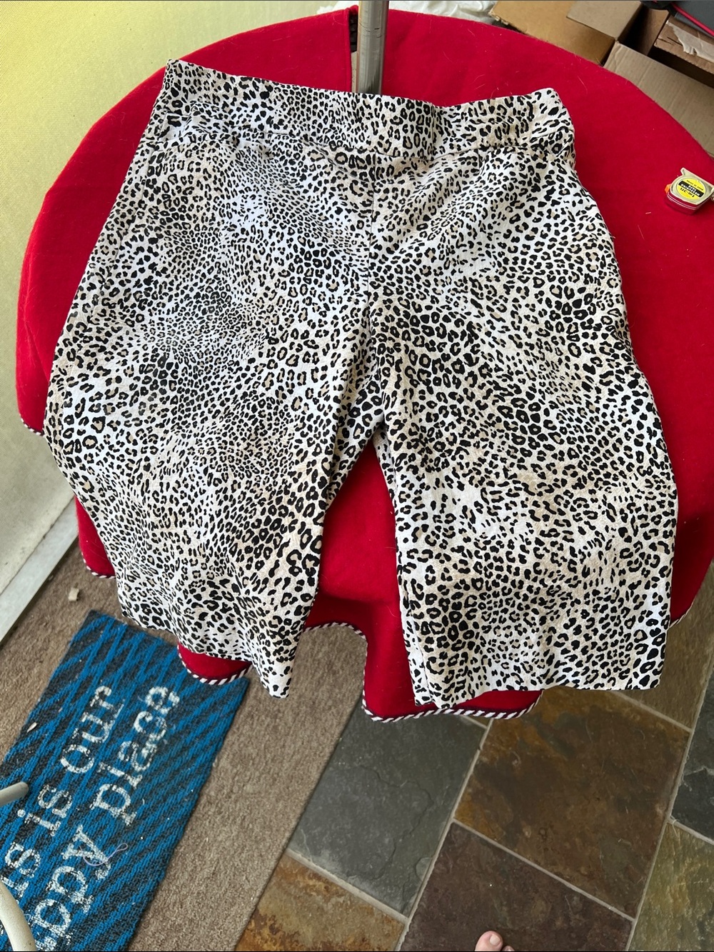 Chico's Animal Print Bermuda Shorts - Cream & Black with pockets. NWOT